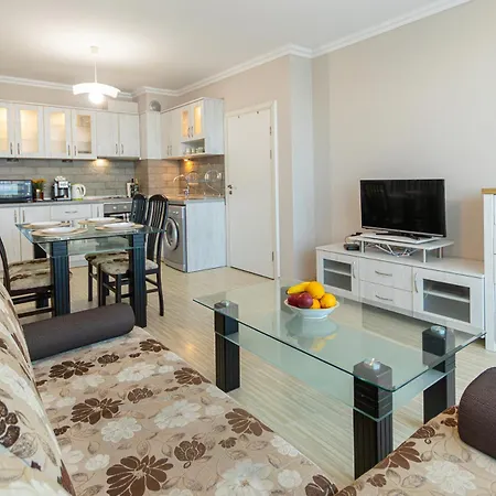 Seascape Cabacum With Free Garage By Rv Daire Varna