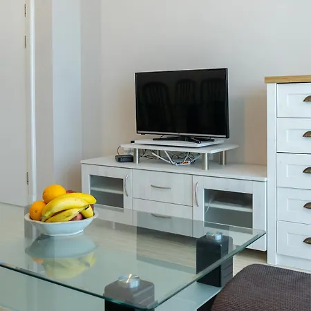 Апартамент Seascape Cabacum With Free Garage By Rv *