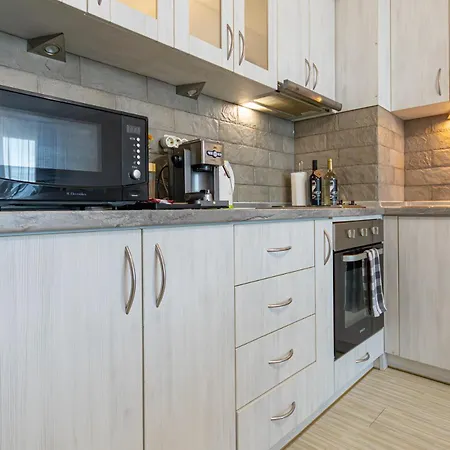 Lejlighed Seascape Cabacum With Free Garage By Rv Varna