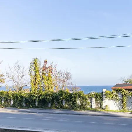 Seascape Cabacum With Free Garage By Rv Lejlighed *